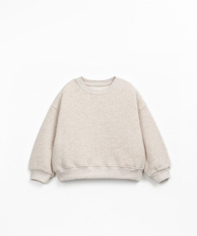 Play Up Fleece Sweater Collar Tones