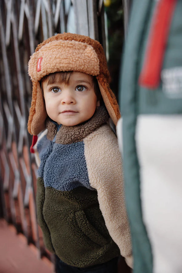 Hello Hossy Chapka Cozy Sven