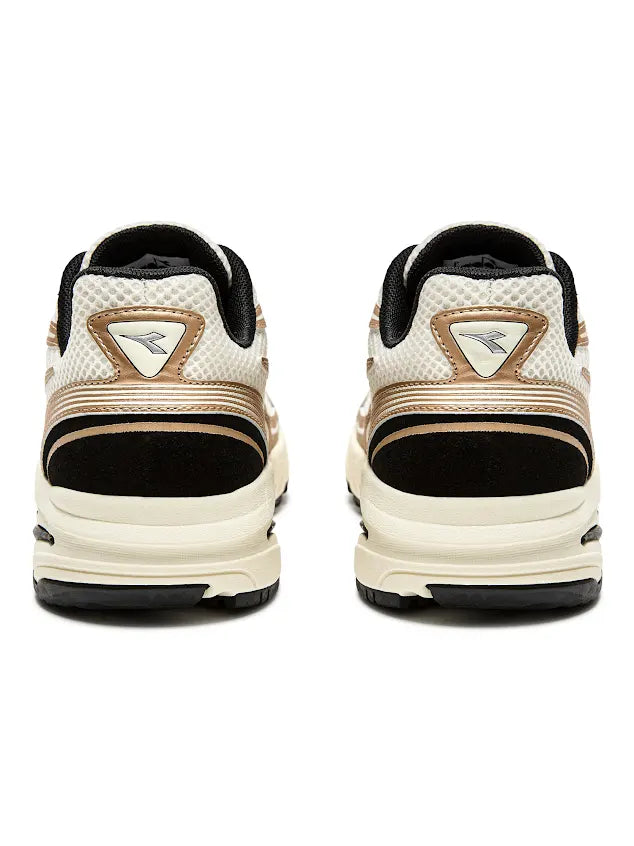 Diadora Runner Champagne Beige (maat 36-42)