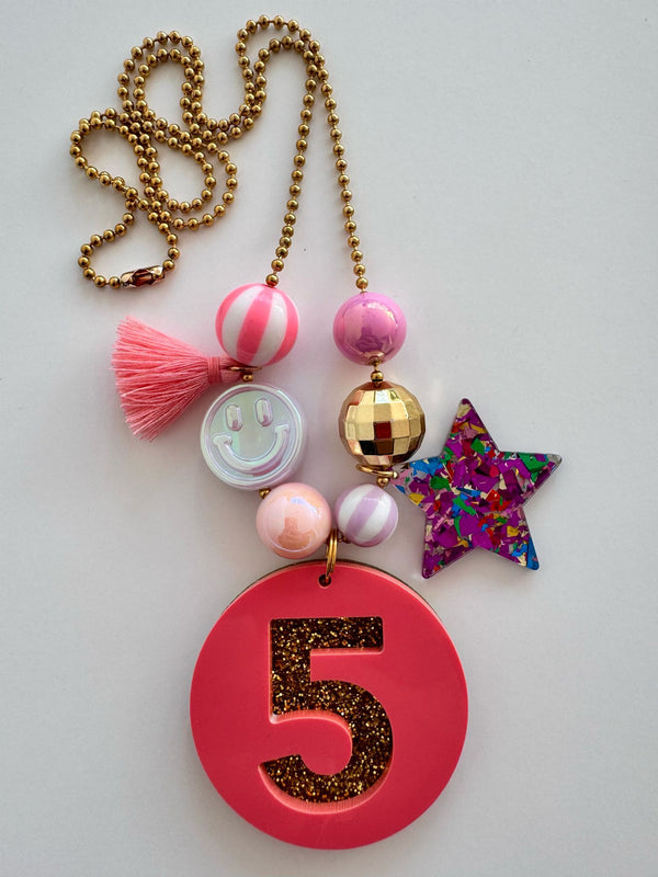 ByMelo Verjaardagsketting Roze/Glitter 5 Jaar