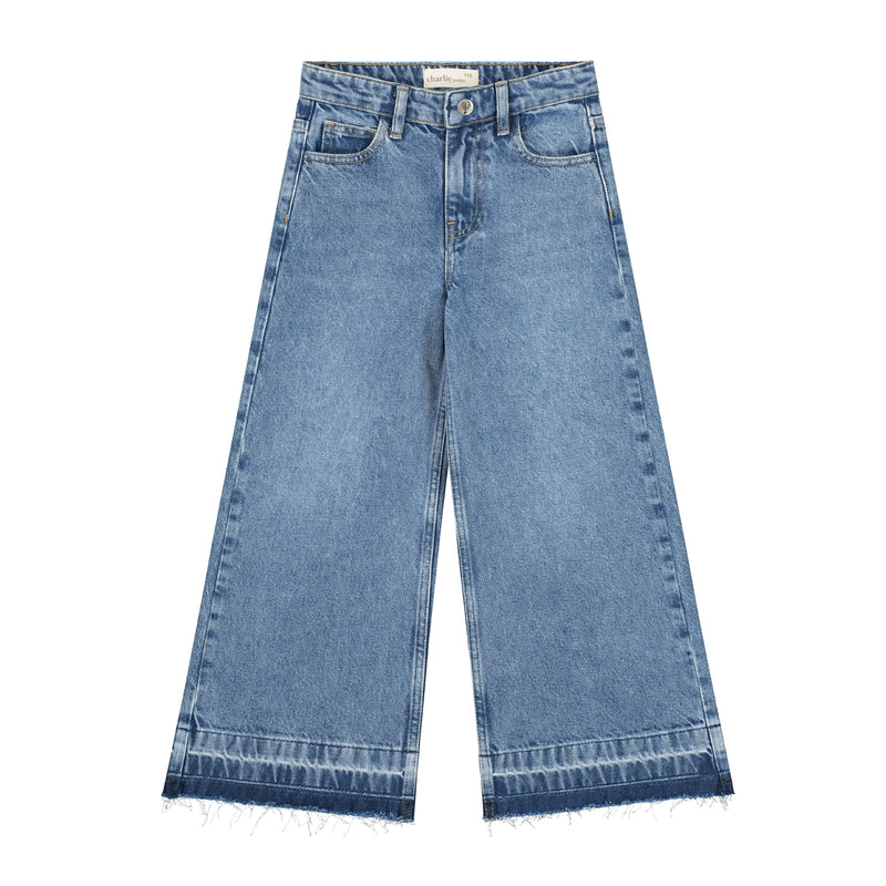 Charlie Petite Isae Flaired Jeans