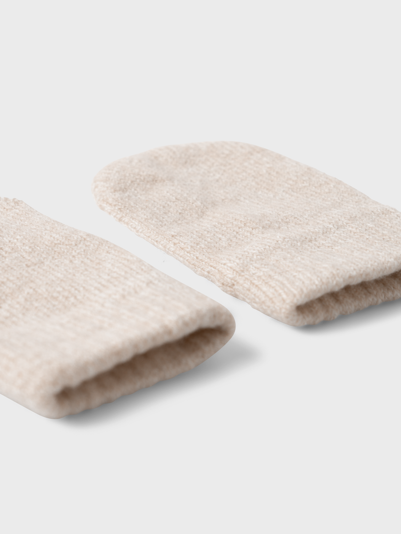 Lil Atelier Gene Nio Knit Mittens Lil Sandshell